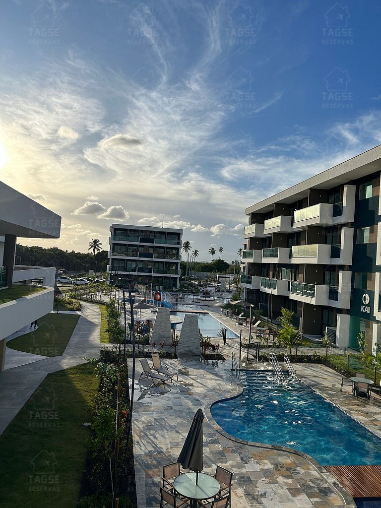 Flat em Muro Alto c/varanda,piscina e self checkin