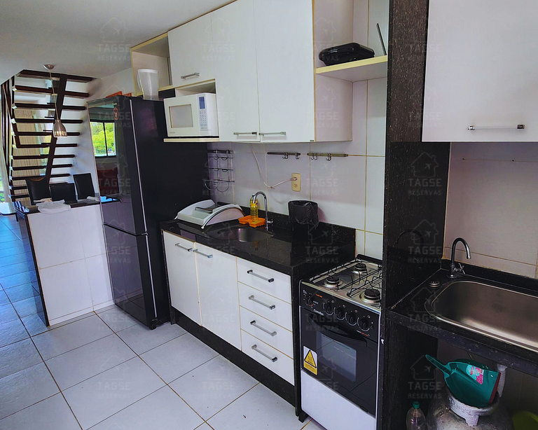Spacious apt with 3 suites near the beach