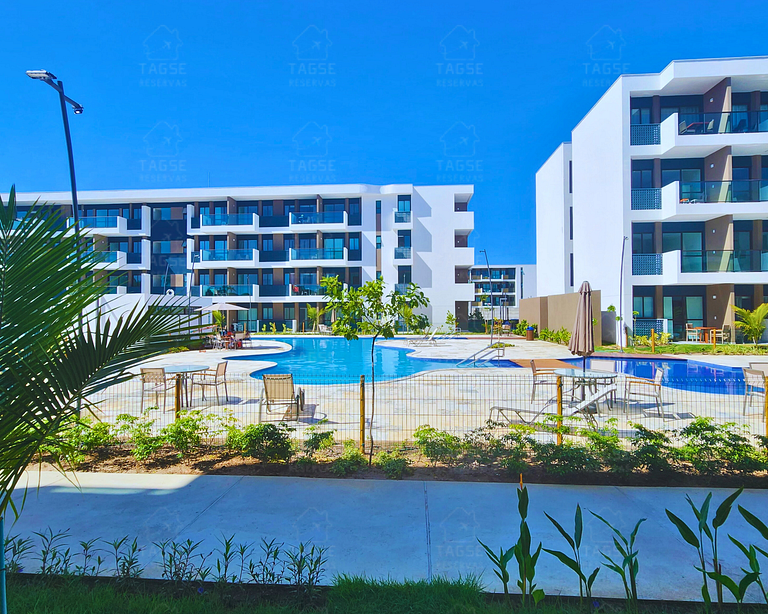 Flat em Muro Alto c/varanda,piscina e self checkin