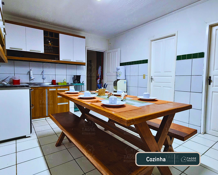 GRA325 | Refugio espacioso con piscina y parrilla