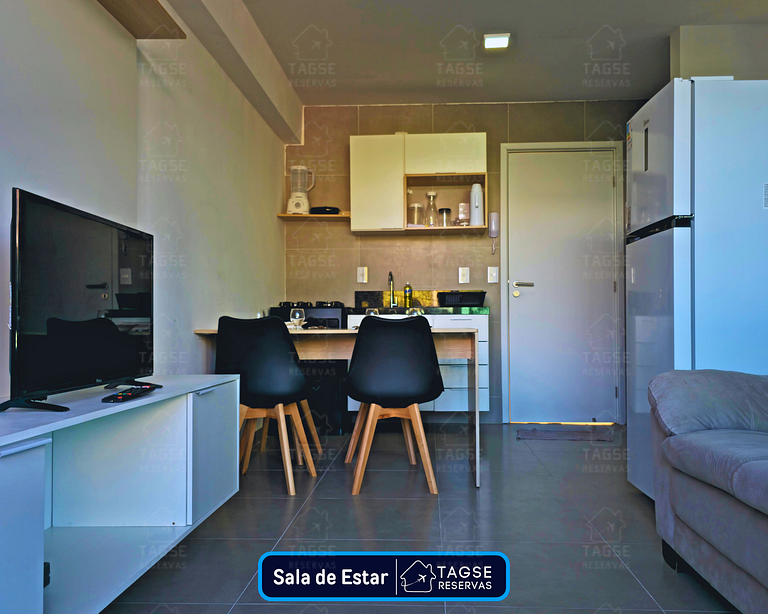 CAP003 | Complete Apt Just 100m from the Beach