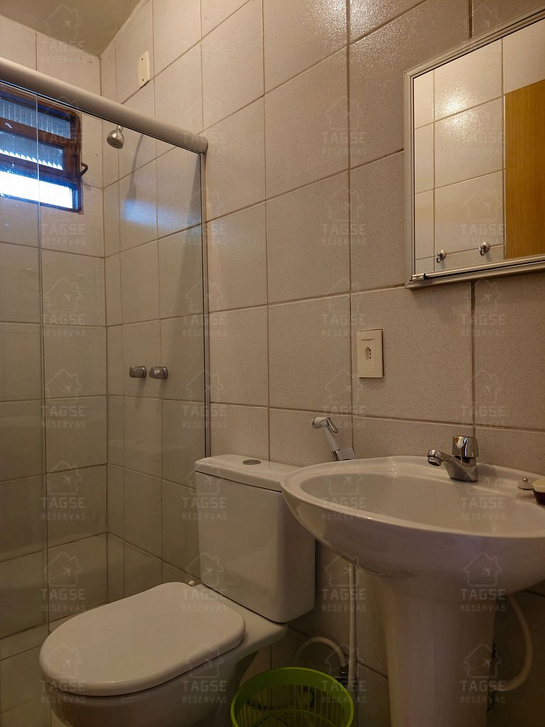 GRA001|Linda Casa com Piscina e 4 suítes