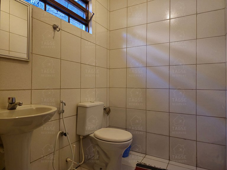 GRA001|Linda Casa com Piscina e 4 suítes