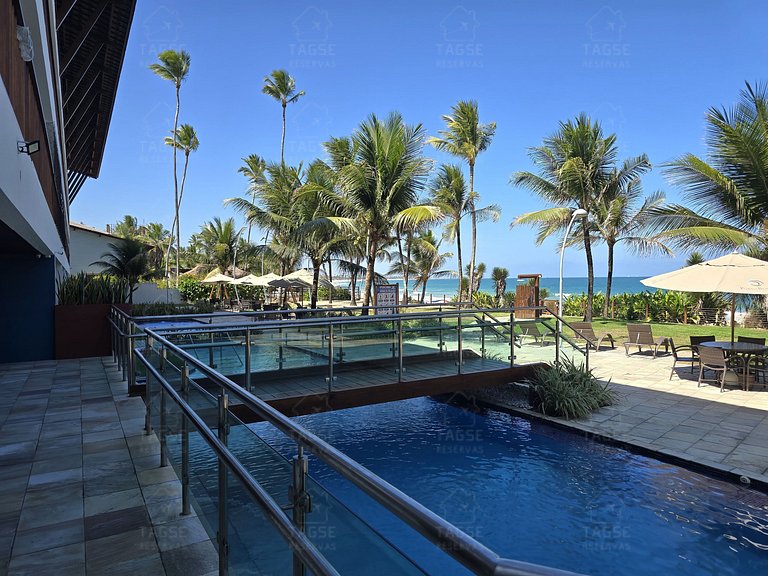 Porto de Galinhas: Beachfront, 2 minutes from the natural po