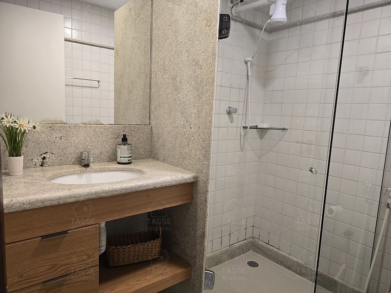 Porto de Galinhas: Beachfront, 2 minutes from the natural po