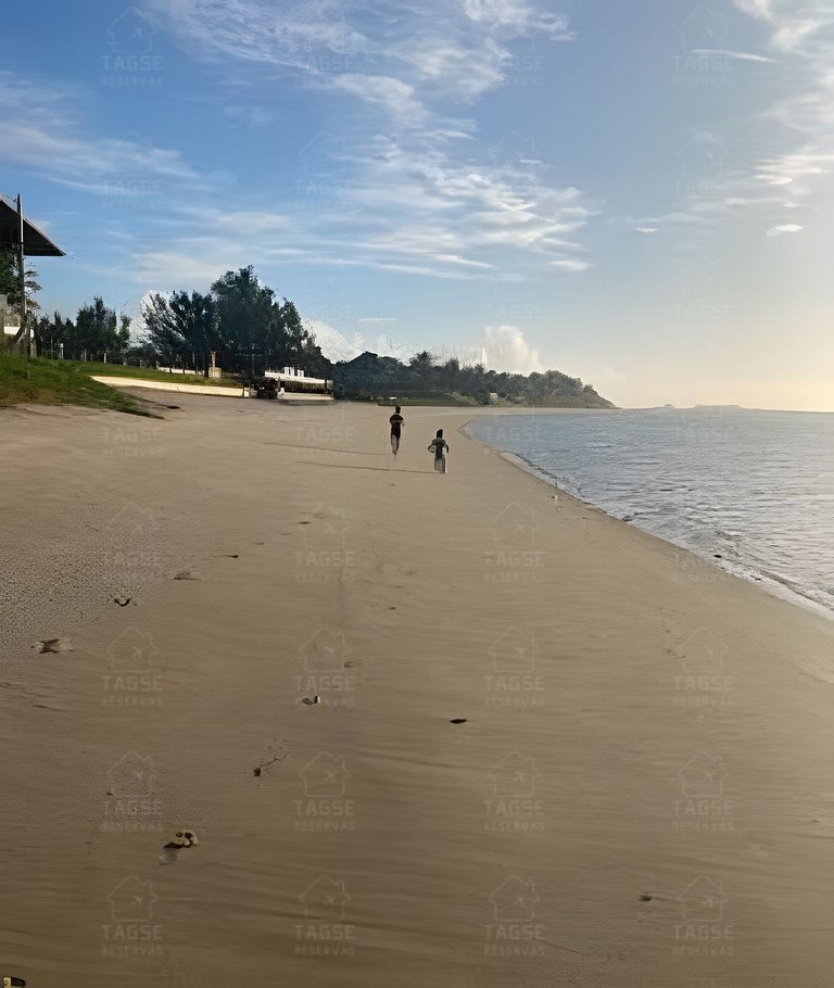 Pé na Areia, Piscinas e Mar com Piscinas Naturais